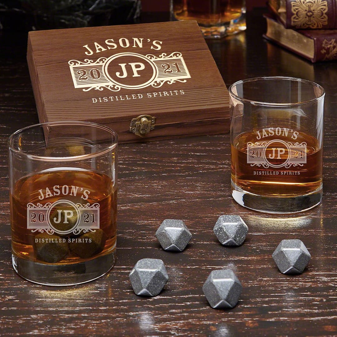 Bourbon, Top Bourbon Gifts To Choose For Your Anniversary Gift Basket