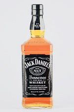 Jack Daniel's Black Label Tennessee Whiskey 750 ml - Sendgifts.com
