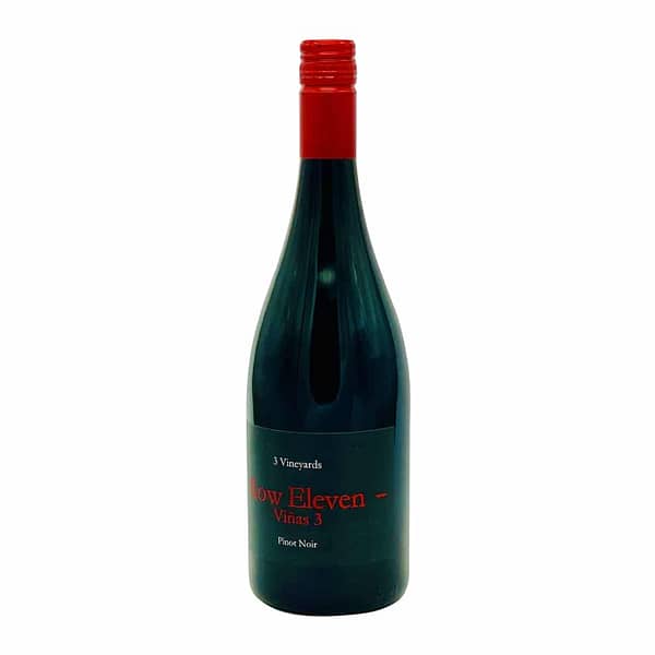 Row Eleven 2016 Pinot Noir Viñas 3